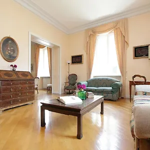 Apartment Vatican House Via Terenzio, Rome